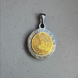 FINI Dream Jewelry Mayan Calendar Pendant Gold Silver